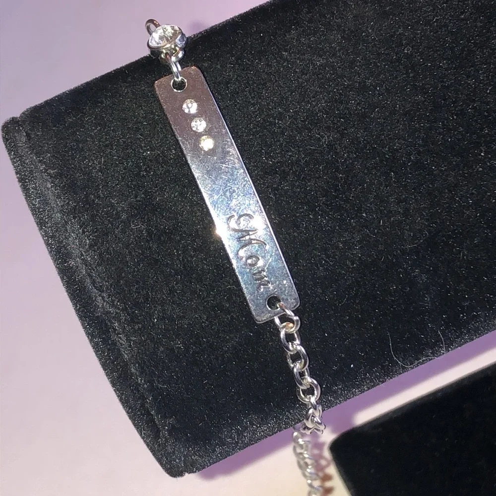 N/A elegant silver